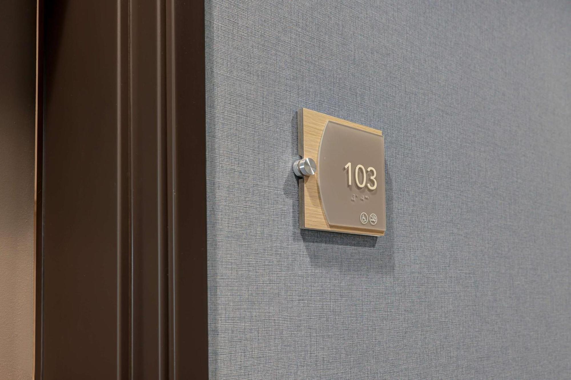 Homewood Suites By Hilton Santa Clarita/Valencia, Ca Exterior photo